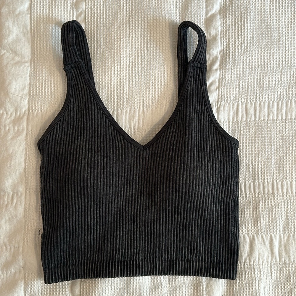 Ribbed Tank